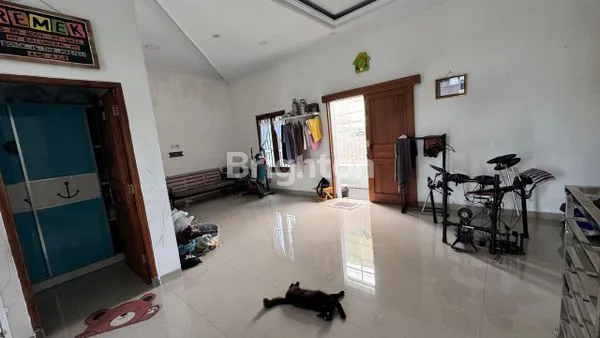 image TURUN HARGA RUMAH MEWAH 2 LANTAI DI JLN PALAGAN SLEMAN (6)