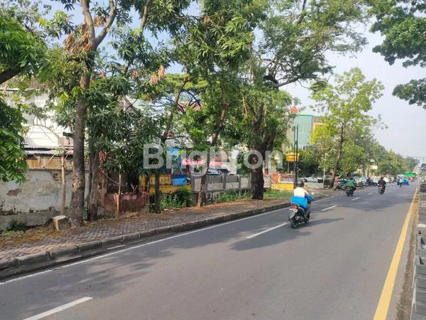 image DIJUAL TEMPAT USAHA MADUKORO KERTEN SOLO (4)