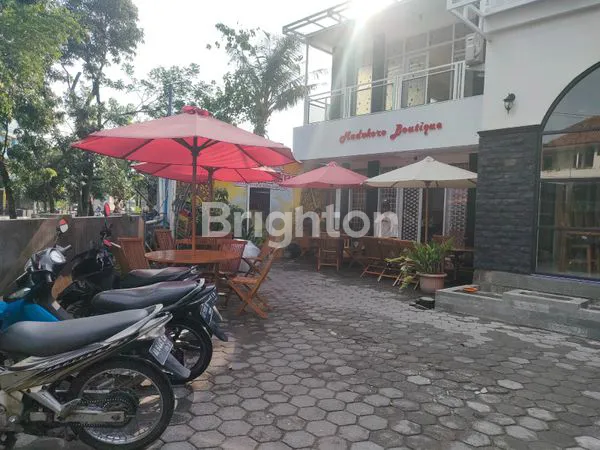 image DIJUAL TEMPAT USAHA MADUKORO KERTEN SOLO (1)