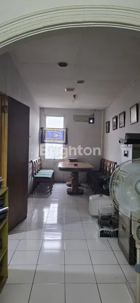 image RUKO 4 LANTAI  DI TEMPAT YANG STRATEGIS DI LEBAK BULUS (4)