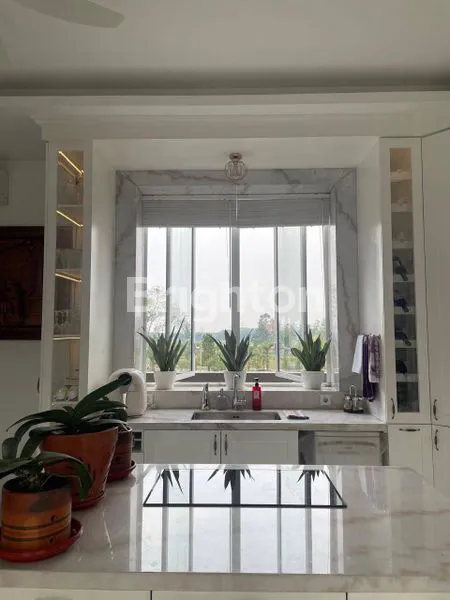 image RUMAH MEWAH 4 LANTAI STRATEGIS DAERAH GADING SERPONG TANGGERANG  (5)