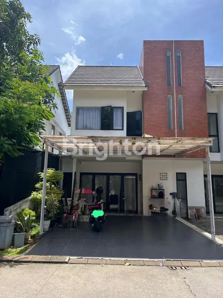 image RUMAH 2 LANTAI DI VIDA BEKASI, 4 KT, FREE KITCHEN SET, FREE 4 AC (1)