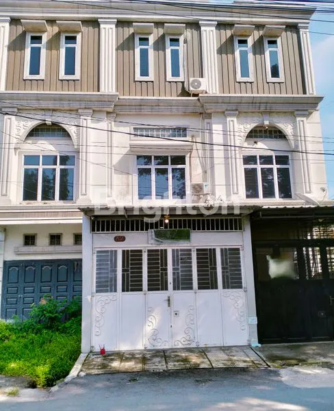 image RUMAH SIAP HUNI KOMPLEK GOLDEN JALAN SULUH MEDAN TEMBUNG (1)