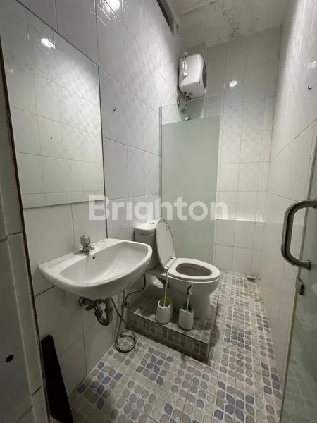 image RUMAH SIAP HUNI KOMPLEK GOLDEN JALAN SULUH MEDAN TEMBUNG (6)