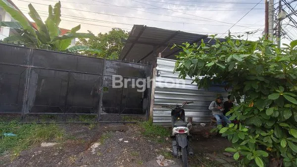 image TANAH KOSONG POSISI DIPOJOK COCOK UNTUK INVESTASI,TEMPAT TINGGAL,KANTOR DLL LOKASI STRATEGIS DEKAT SUPERMARKET,SEKOLAH,RS ,COFFE SHOP DIAREA KEROBOKAN  (3)