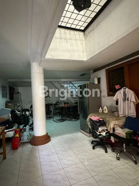 image RUMAH 3.5 LT SIAP HUNI DI PEKOJAN 2 ANGKE JAKARTA BARAT (4)