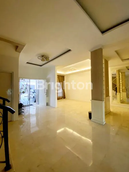 image HUNIAN STRATEGIS 3+1 KT, SIAP HUNI DI JAKARTA SELATAN (3)