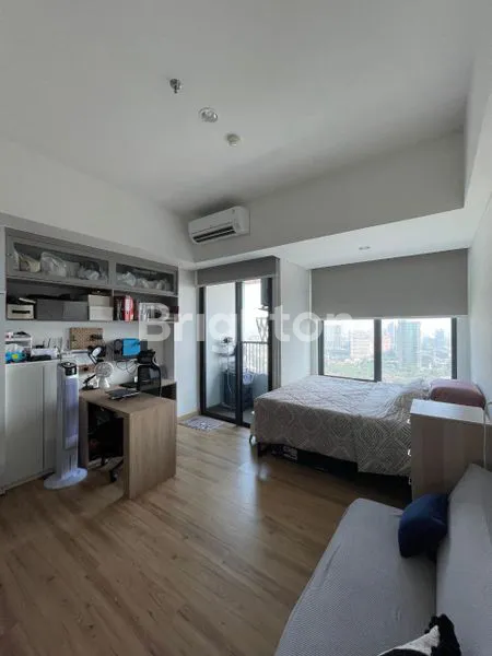 image APARTEMEN STUDIO FURNISHED SIAP HUNI, SOUTHGATE JAGAKARSA (2)