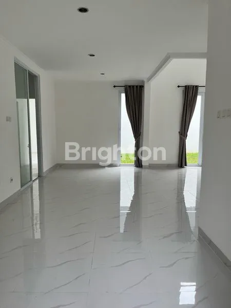 image RUMAH 2 LANTAI DI KOTA WISATA, LT 144M², SIAP HUNI & FULL RENOVASI (2)