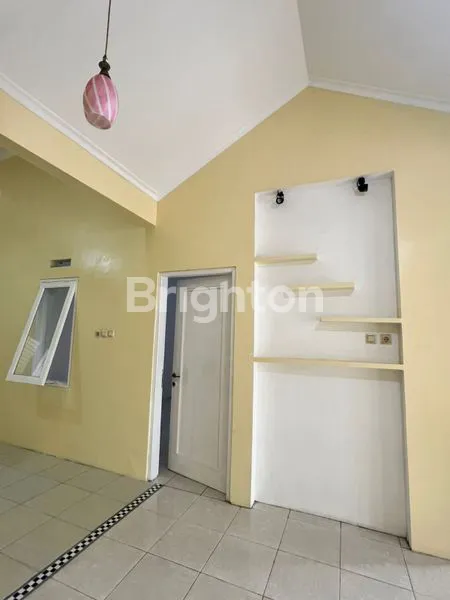 image RUMAH SEWA SIAP HUNI (3)