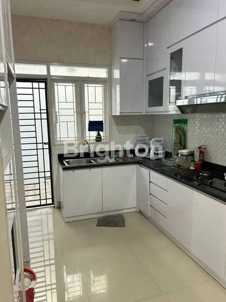 image RUMAH CANTIK DIJUAL DI PERUMAHAN GTS (4)