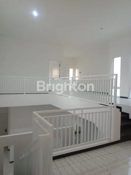 image RUMAH DI SAWOJAJAR  (3)