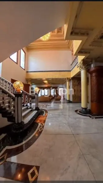 image RUMAH HOEK 3 LANTAI,  MEWAH,  DI TAMAN PERMATA BUANA, (1)