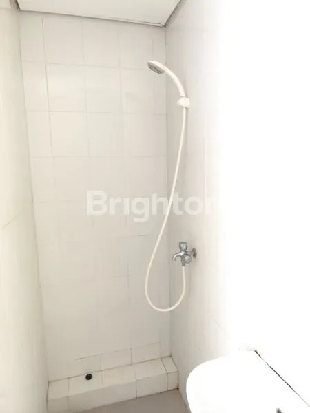 image APARTEMEN STUDIO DI GUNAWANGSA TIDAR, VIEW POOL (4)