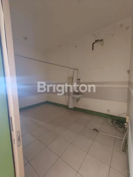 image RUKO 3 LANTAI STRATEGIS DI PADANGSAMBIAN, DENPASAR (4)