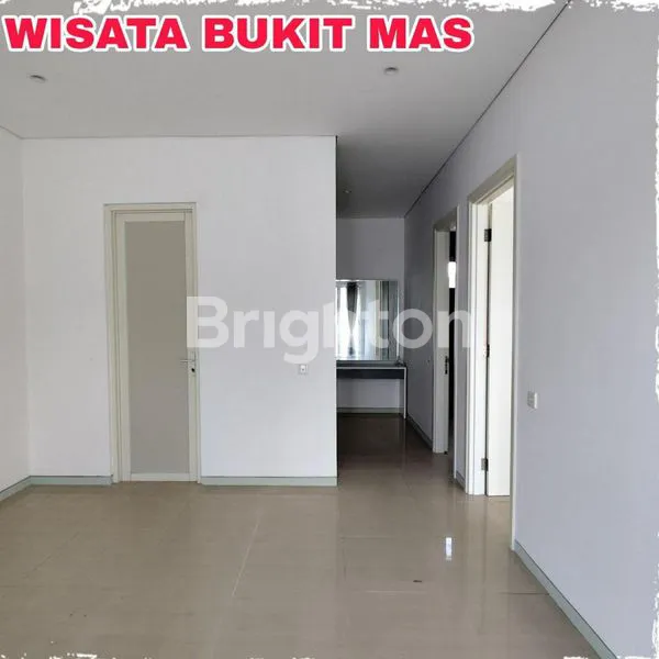 image RUMAH MEWAH DI CLUSTER DU LOUVRE, LT 180M² LB 240M² (2)