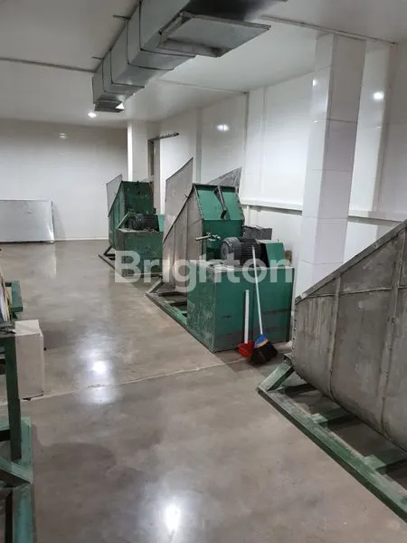 image GUDANG STRATEGIS SAFE N LOCK LT 384M², 2 LANTAI (5)