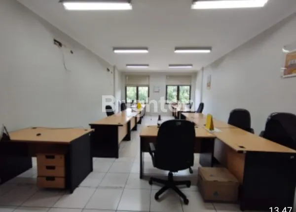 image RUKO STRATEGIS DI GATOT SUBROTO, 3,5 LANTAI, LT 235M² (7)