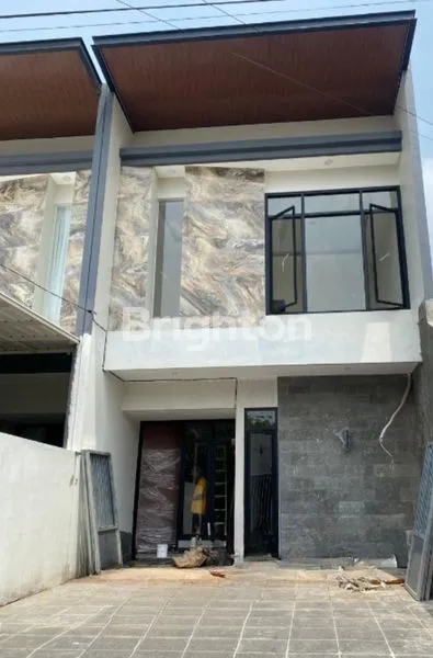 image RUMAH BARU STRATEGIS, SHM, DEKAT RAYA MERR (1)