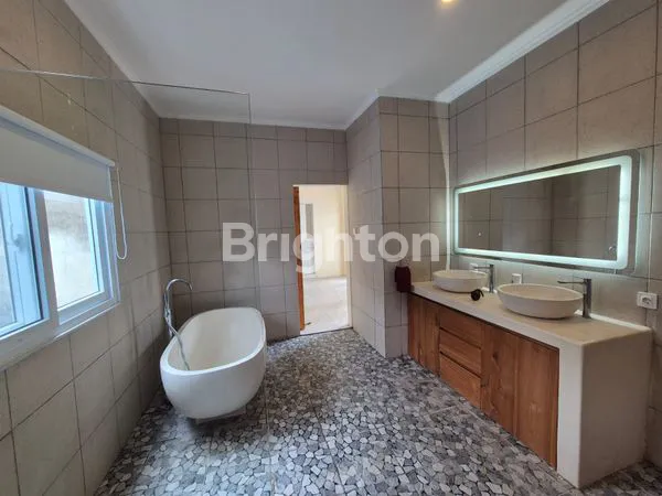 image VILLA IMPIAN DI PERUM BALI RESIDENCE PADANG SAMBIAN, DENPASAR (5)