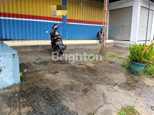 image RUKO SIAP PAKAI PARKIRAN LUAS (2)