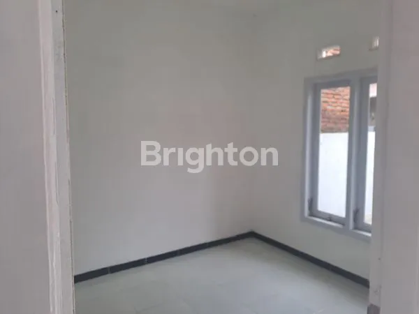 image RUMAH MONDOROKO,MURAH,DEKAT DENGAN TERMINAL ARJOSARI (2)