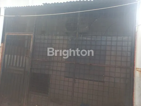 image RUMAH SIAP HUNI DI MEDAN TIMUR, LT 380 M² (5)