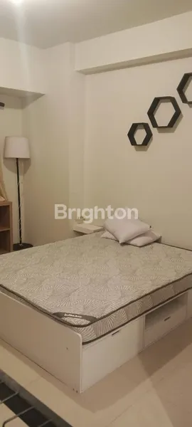 image APARTEMEN CORNELL LANTAI 18 FULL FURNISH SURABAYA BARAT  (3)