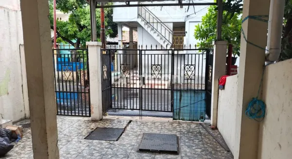 image RUMAH FURNISH SIAP HUNI ROW JALAN LEBAR WARAKAS JAKARTA UTARA (2)