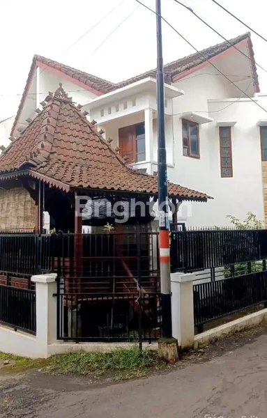 image DIJUAL VILLA DI JL ABDUL GHANI ATAS KOTA BATU (2)