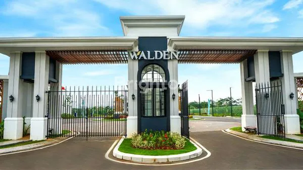 image TENTANG WALDEN\\\\NCLUSTER WALDEN MERUPAKAN PERSEMBAHAN TERBARU DARI METLAND TRANSYOGI YANG MENGHADIRKAN HUNIAN BERGAYA AMERICAN CLASSIC YANG ELEGAN, BERPADU DENGAN KEINDAHAN ALAM HIJAU UNTUK MENCIPTAKAN SUASANA ANGGUN, NYAMAN, DAN MEWAH BAGI PARA PENGHUN (4)