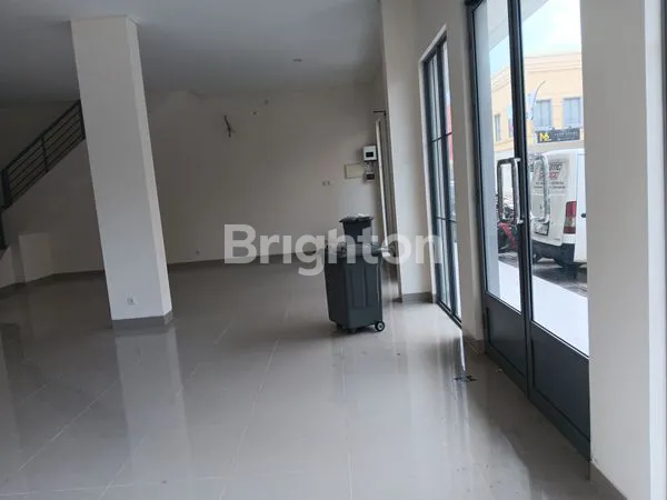 image DI SEWAKAN RUKO GANDENG 3 LT  MAGGIORE BOULEVARD GADING SERPONG (3)