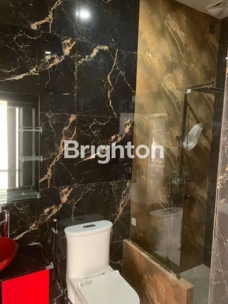 image RUMAH MODERN DI ARAYA (8)