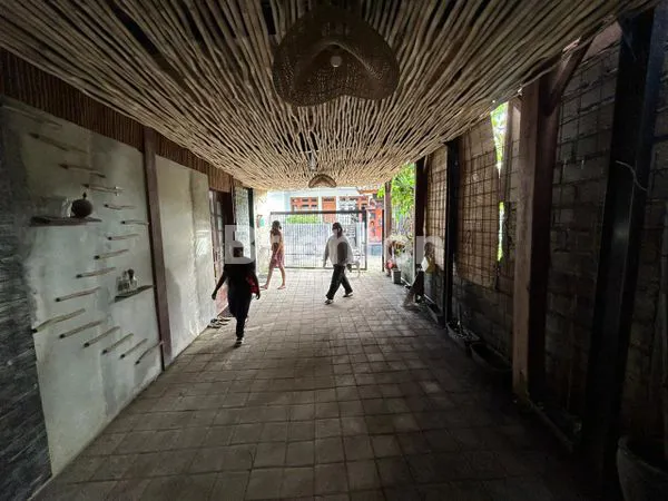 image RUMAH PANGGUNG AESTHETIC PURI GADING  ALA ALA KLASIK  (4)