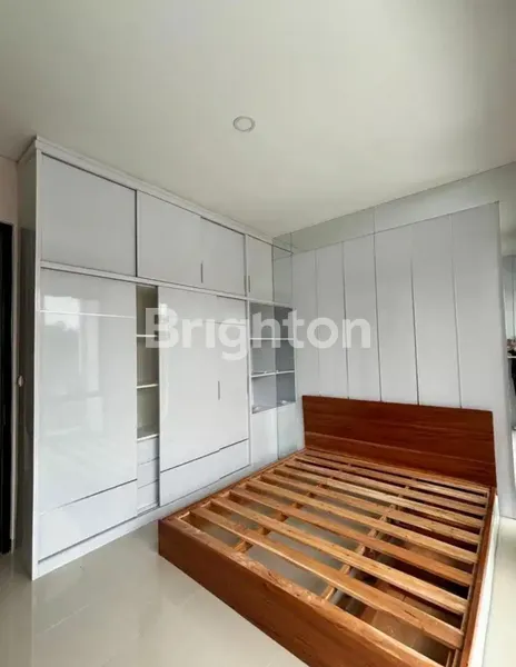 image HUNIAN 2 LANTAI SEMI FURNISH SUDAH RENOVASI DI HARMONI RESIDENCE TANGERANG SELATAN  (4)