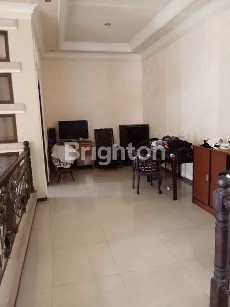 image RUMAH STRATEGIS AREA SAWOJAJAR LT 155M², DEKAT TOL & KOTA MALANG (3)