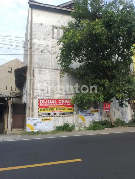 Gambar Property INVESTASI WALET: RUMAH 3 LANTAI DI JL. RAYA PURWOASRI