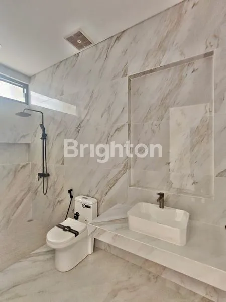 image MANYAR KERTOARJO  (5)