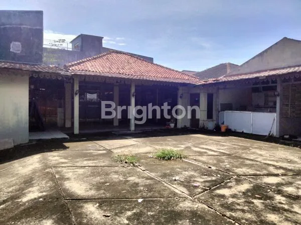 image DISEWAKAN EX RESTO DI LENTENG AGUNG  (1)