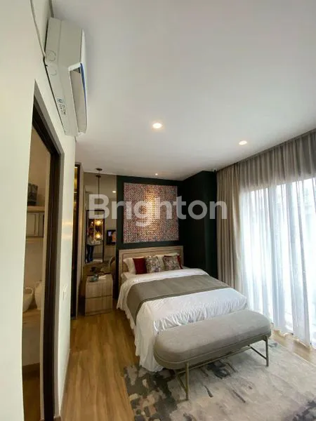 image RUMAH MEWAH SIAP HUNI D DEPOK SAWANGAN (8)