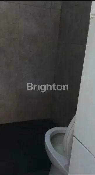 image DISEWAKAN RUMAH BUAT USAHA /KANTOR DI JL. DANAU-DANAU SAWOJAJAR MALANG (8)