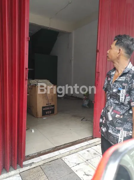 image RUKO SEWA TEUKU UMAR 3 LANTAI  (5)