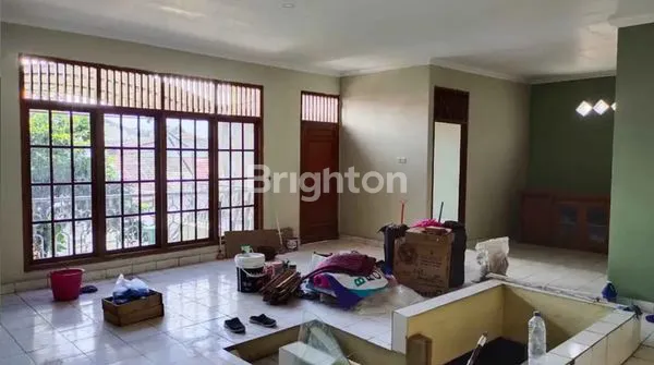 image RUMAH 2 LANTAI DI DEPOK, COCOK KOST & USAHA (3)