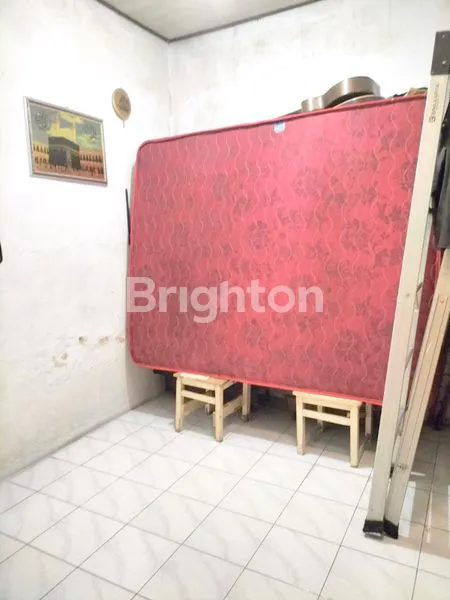 image RUMAH 1 LANTAI 144M² 4KT CARPORT DI KEMAYORAN JAKARTA PUSAT (5)