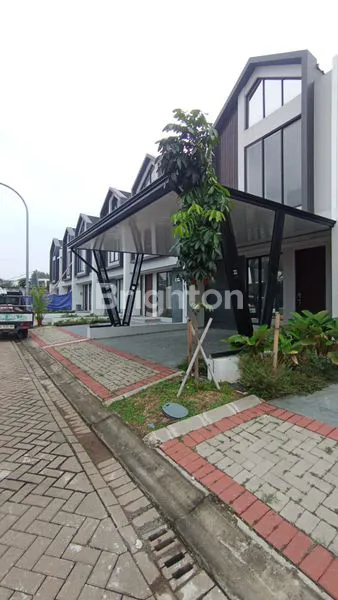 image RUMAH 2.LANTAI KEBAYORAN HARMONI BINTARO TANGERANG SELATAN (2)