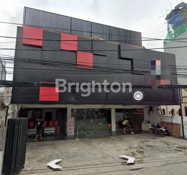 image DI SEWAKAN RUKO 3,5 LANTAI STRATEGIS DI JALAN RAYA CONDET (1)