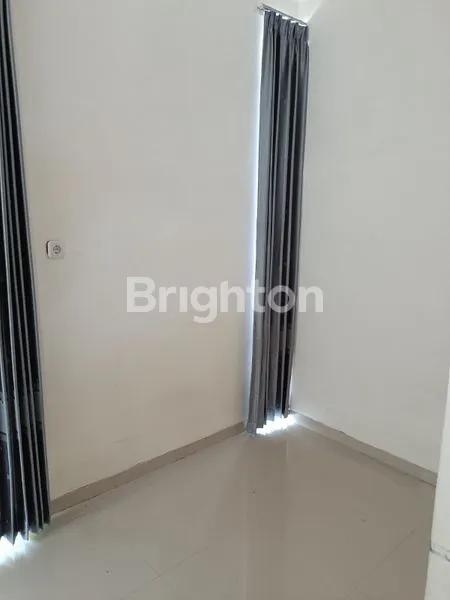 image RUMAH 2 LANTAI NUANSA VILLA DI BRIDGETOWN MALANG (7)