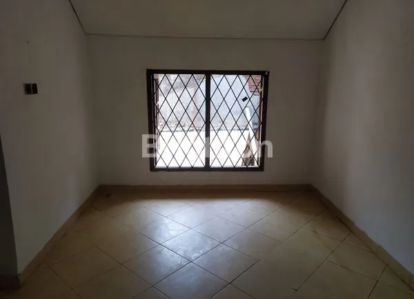 image SEWA RUMAH PONDOK MUTIARA DKT CITRA GARDEN TAMAN PINANG INDAH KAHURIPAN NIRWANA PONDOK JATI  (6)