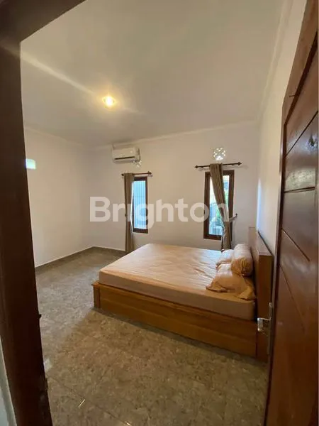 image DISEWAKAN RUMAH SEMI VILLA, 4 KT, LODTUNDUH UBUD (6)