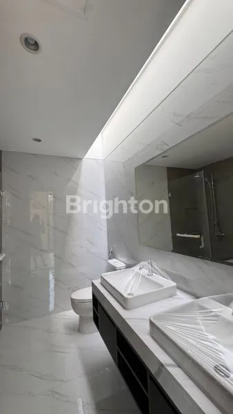 image DIJUAL RUMAH 3 LANTAI HIERA WELTON BSD CITY BRAND NEW (3)